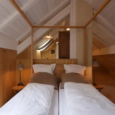 Modern In With Sauna *